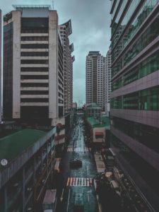 第45回　“Now what do we do ?！ ”（さあ、どうする？！）～その１～